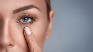 پای کلاغ در شرینک پک